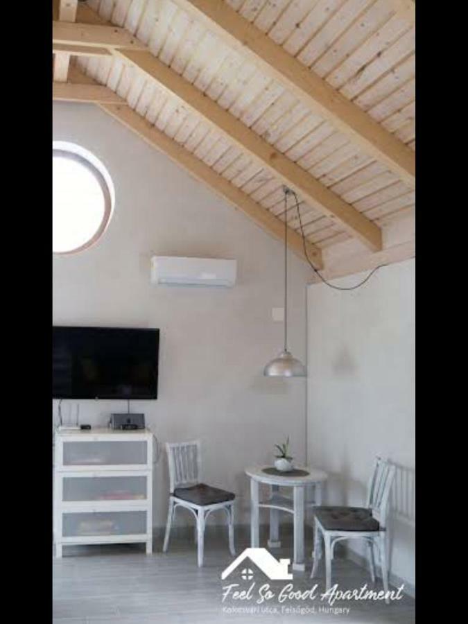 ‘Feel So Good’ apartment Göd Buitenkant foto